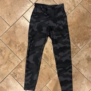 Old Navy Active Elevate Leggings